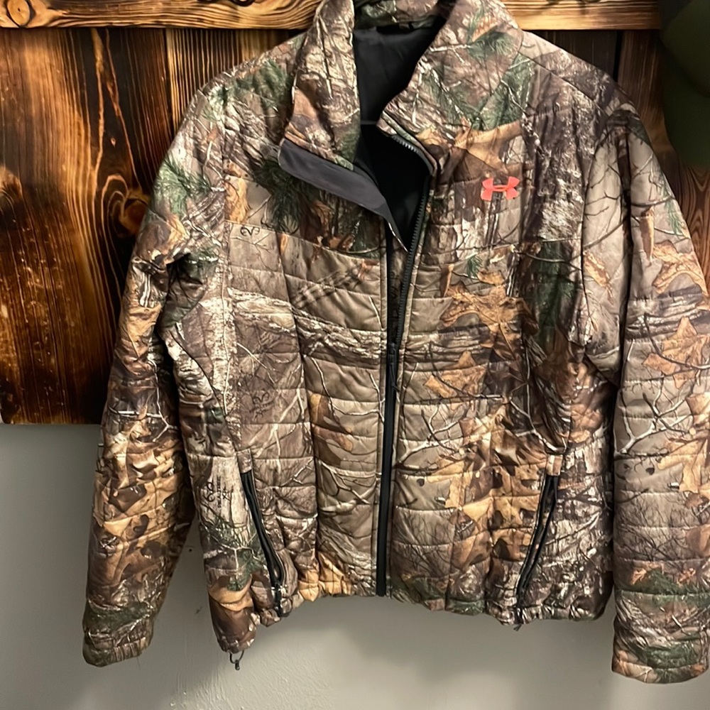 Women’s under armor jacket